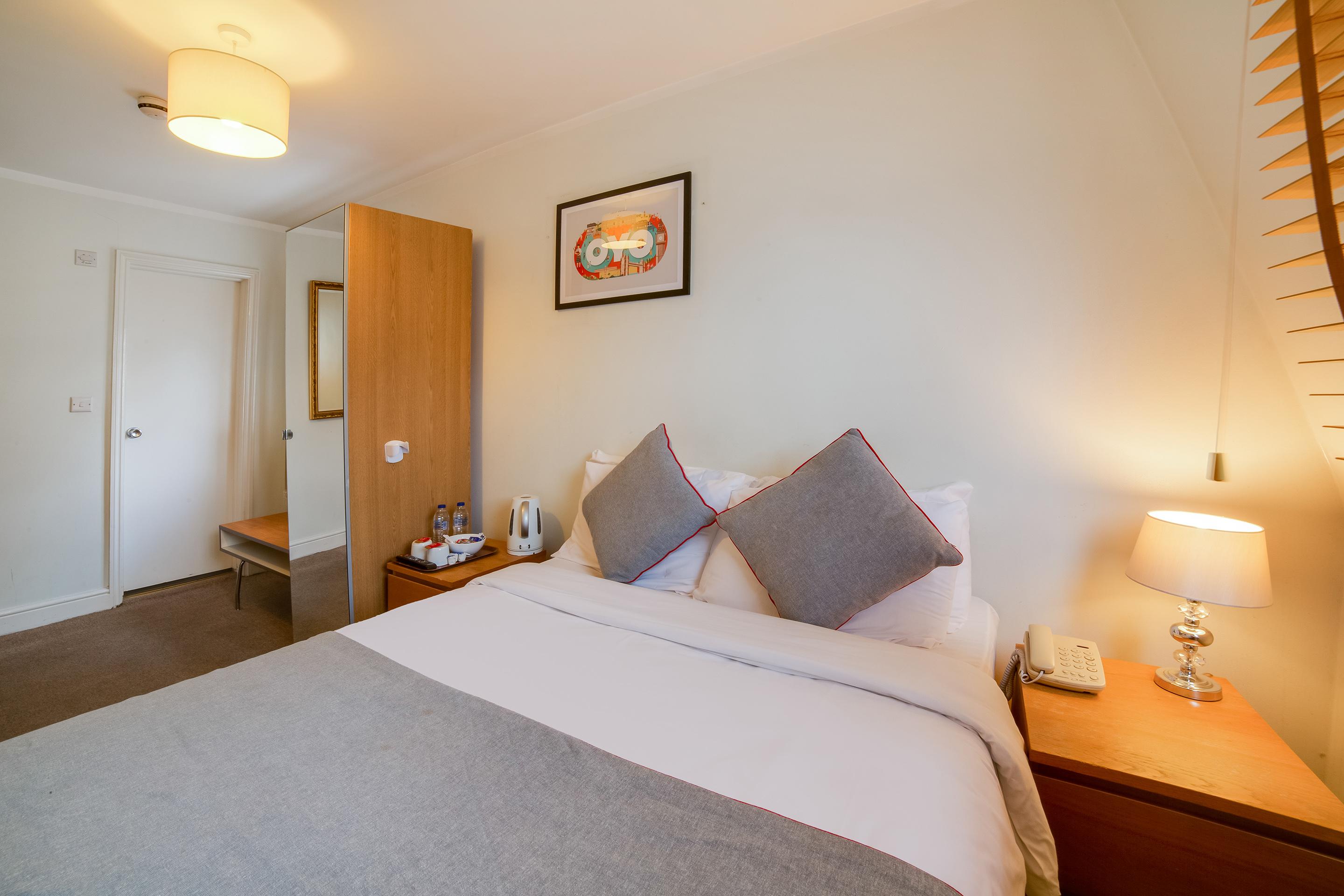 Hotel 1 Lexham Gardens 3*